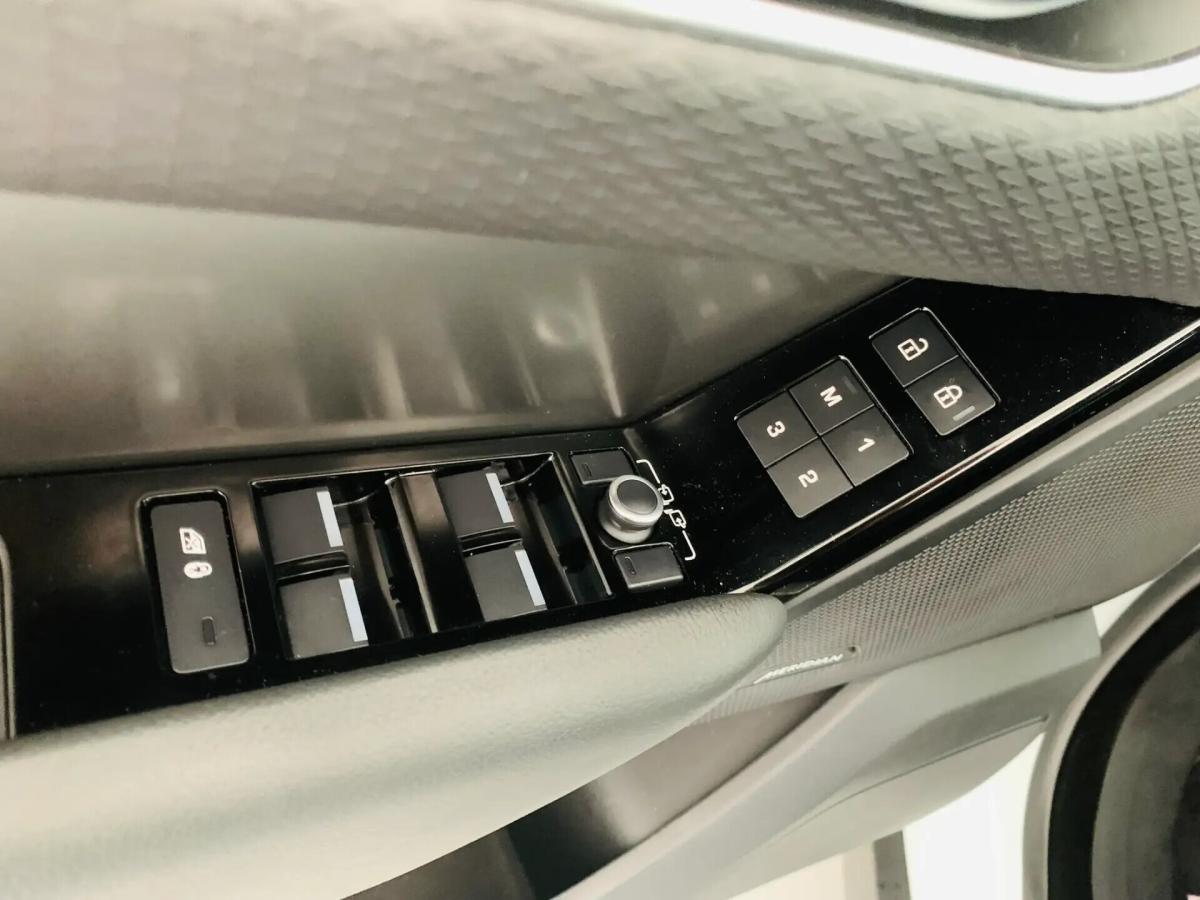 land-rover-range-rover-velar-2021-hibrido-a-gasolina-1997cc
