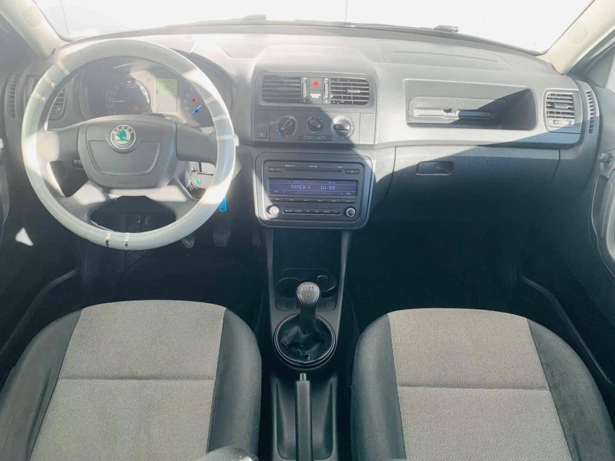 skoda-fabia-break-2011-diesel-1199cc