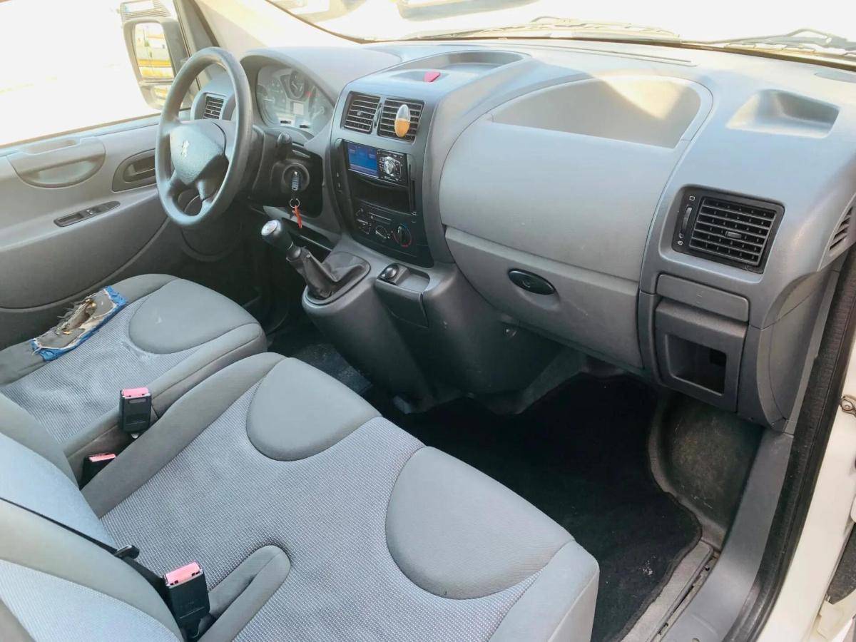 peugeot-expert-2008-diesel-1560cc