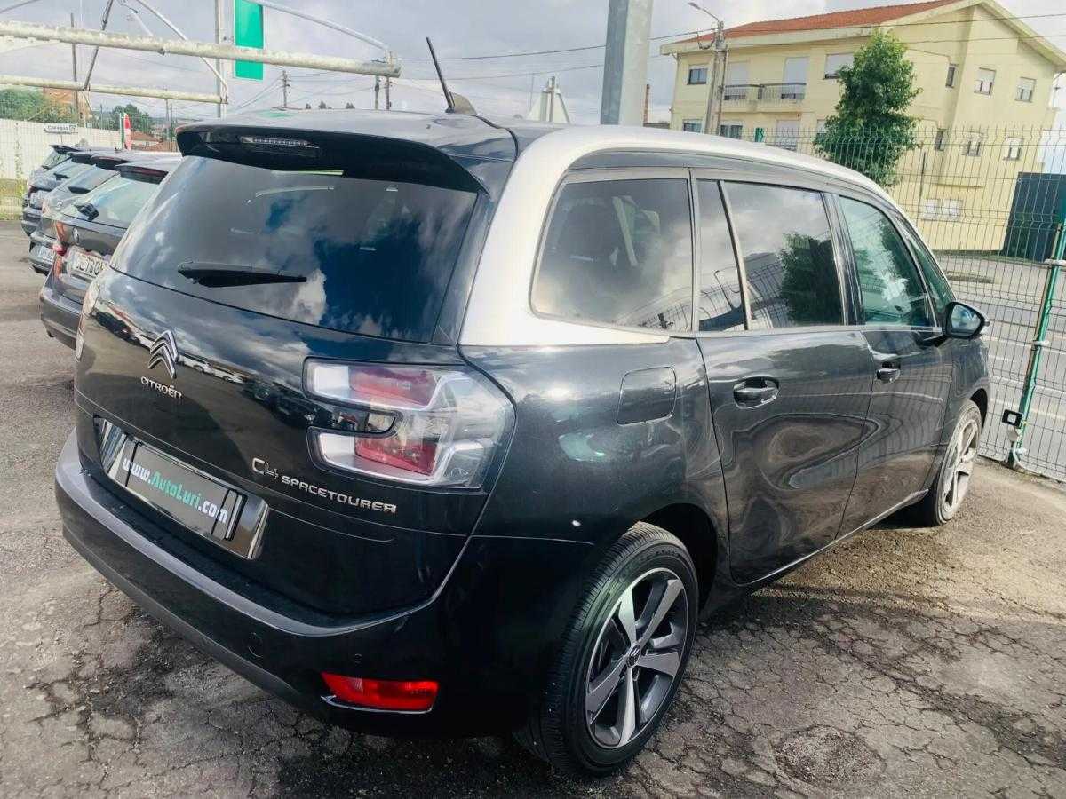 citroen-spacetourer-2019-diesel-1499cc