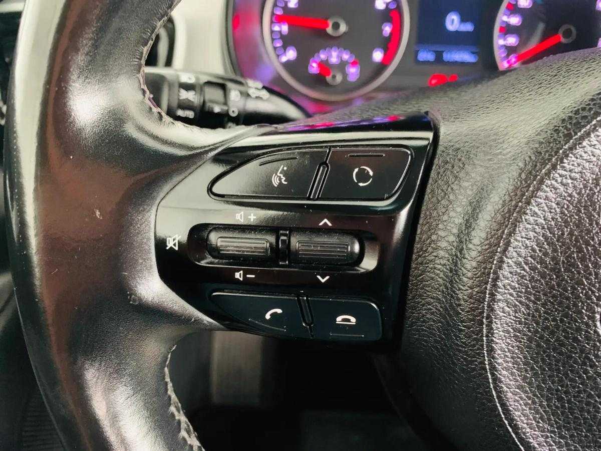 kia-stonic-2018-gasolina-998cc