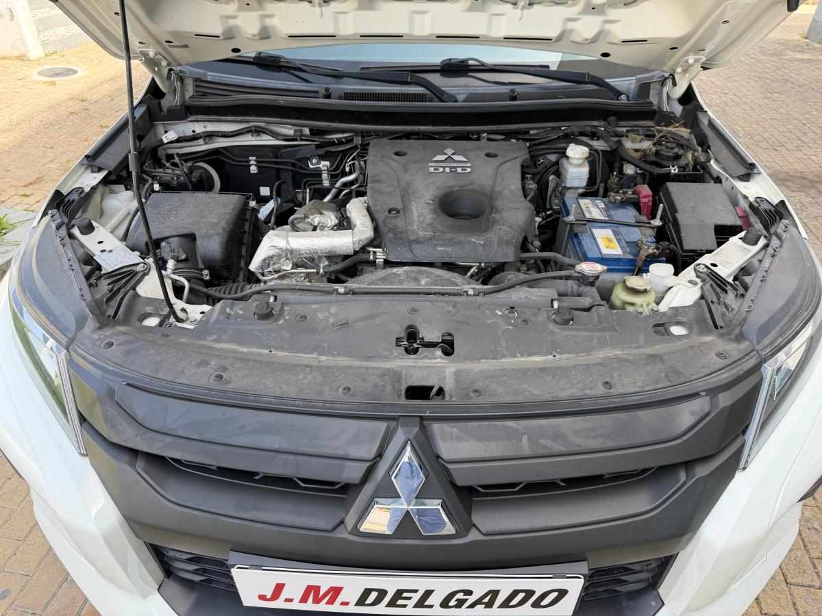 mitsubishi-l200-2-3-150cv-2021-diesel-2268cc