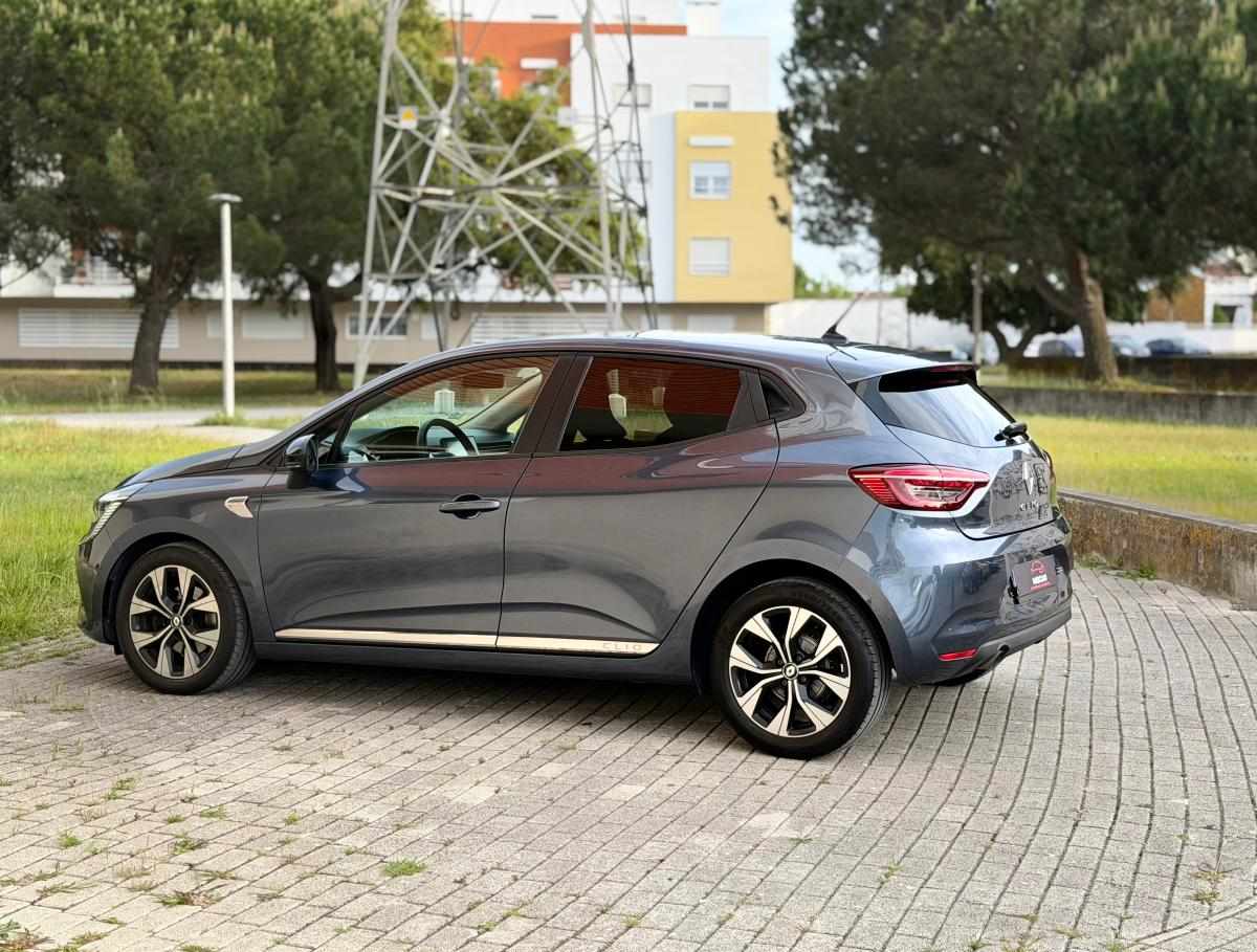 renault-clio-1-5-101cv-2022-diesel-1461cc