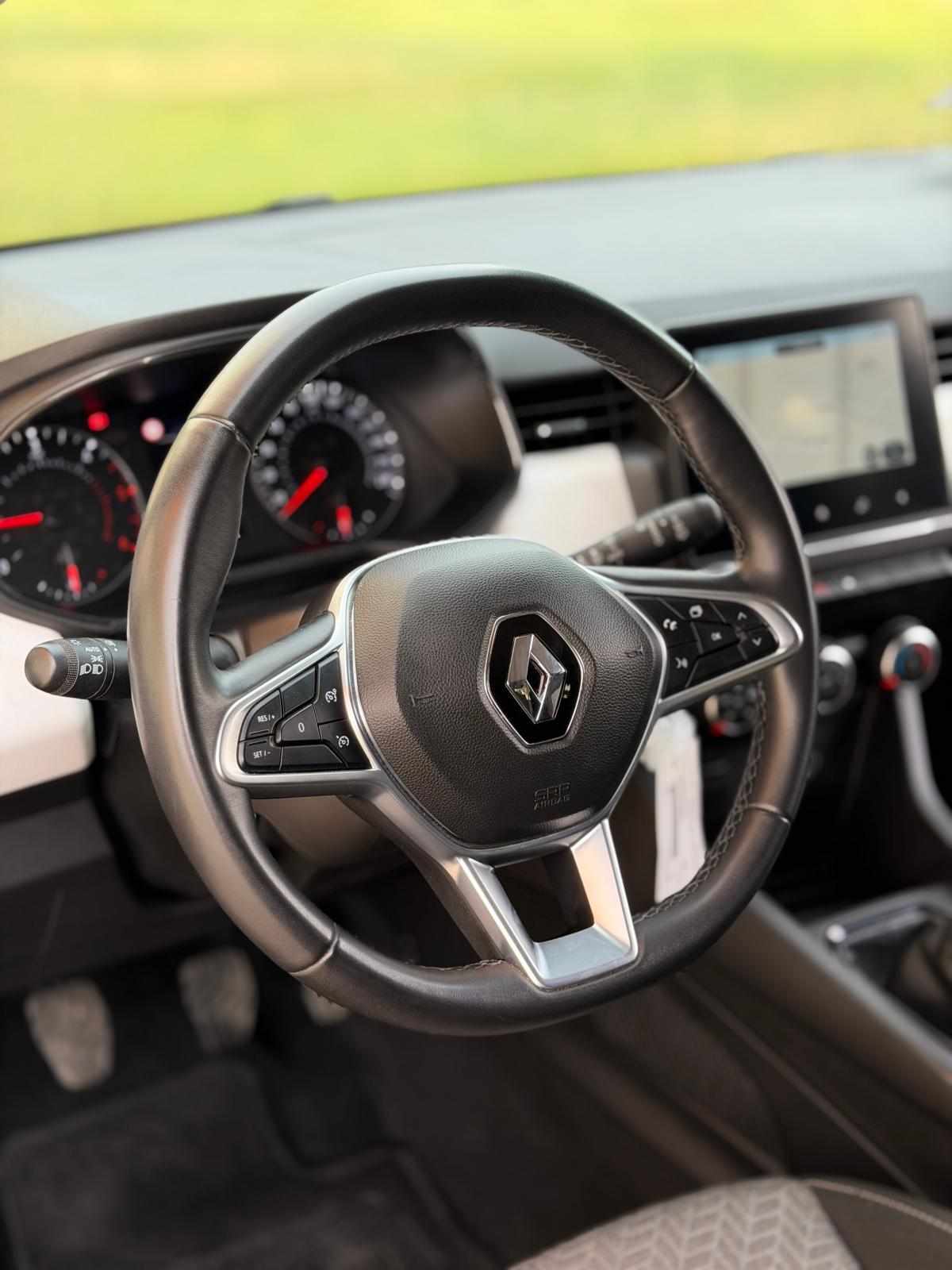 renault-clio-1-5-101cv-2022-diesel-1461cc