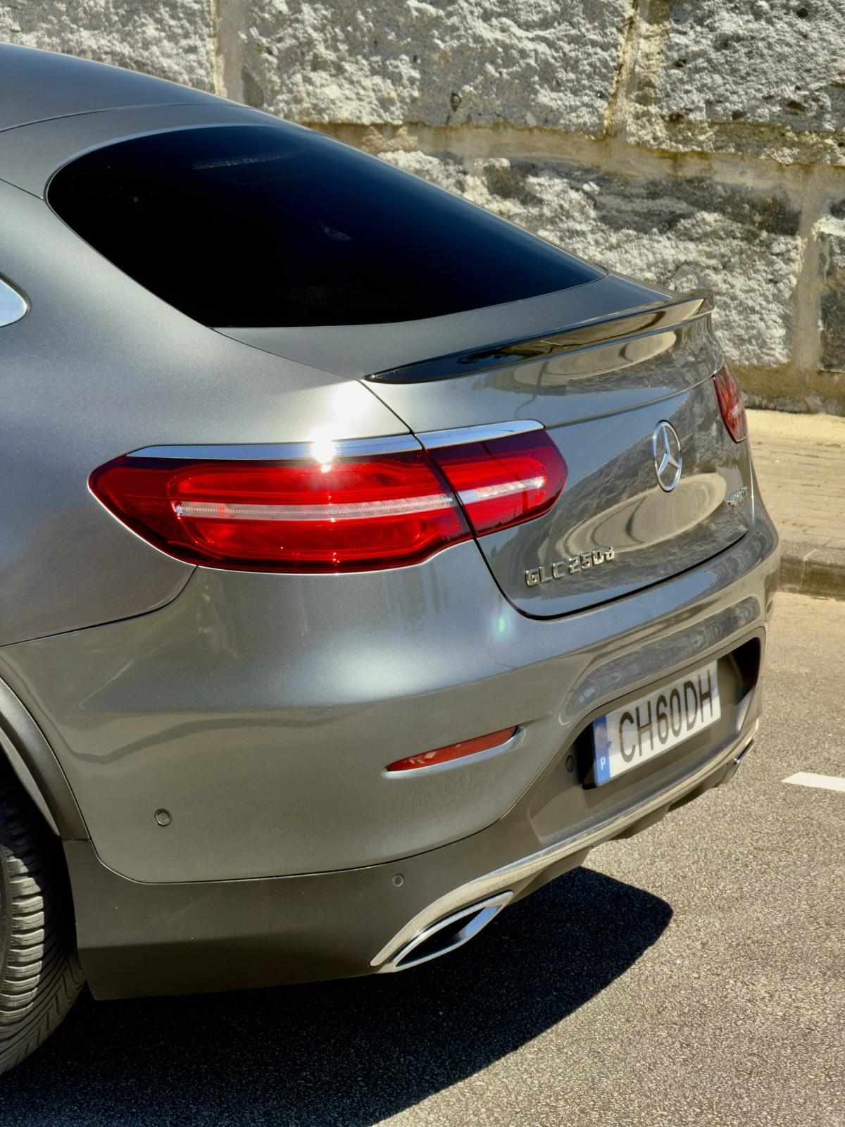 mercedes-benz-glc-250-d-4matic-9g-2018-diesel-2143cc