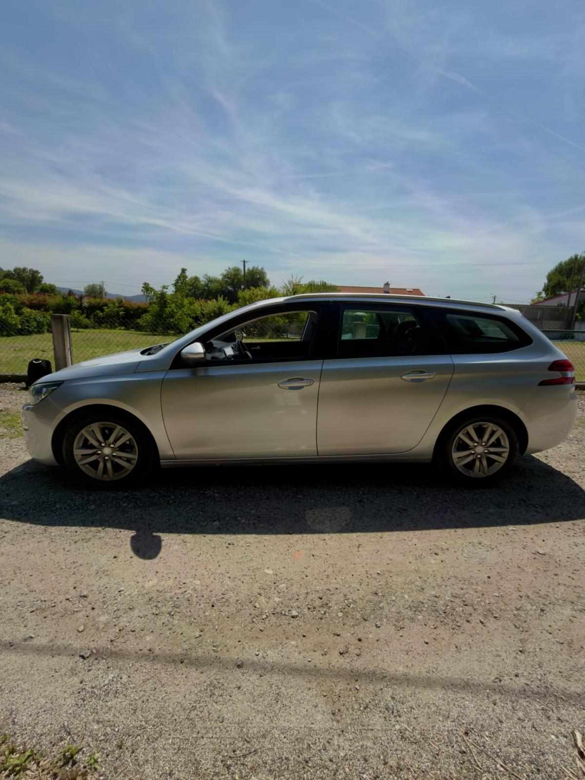 peugeot-308-1-6-hdi-fap-2015-diesel-1560cc