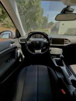 peugeot-308-1-6-hdi-fap-2015-diesel-1560cc