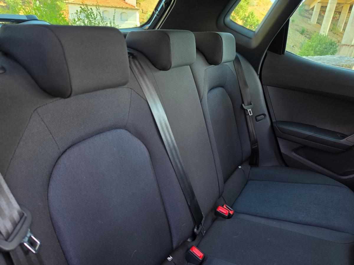 seat-arona-1-0-tsi-2023-gasolina-999cc