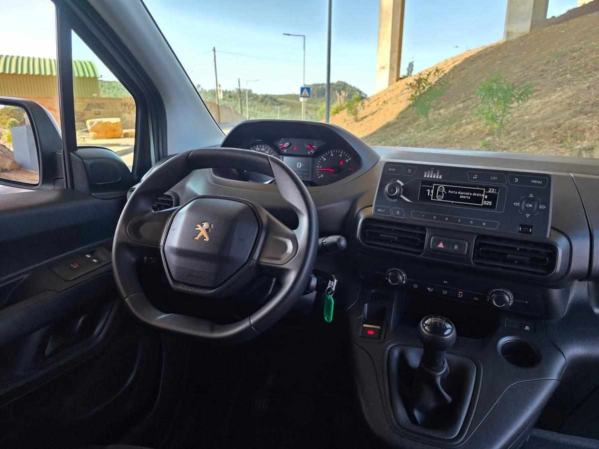 peugeot-partner-1-6-bluehdi-2019-diesel-1560cc
