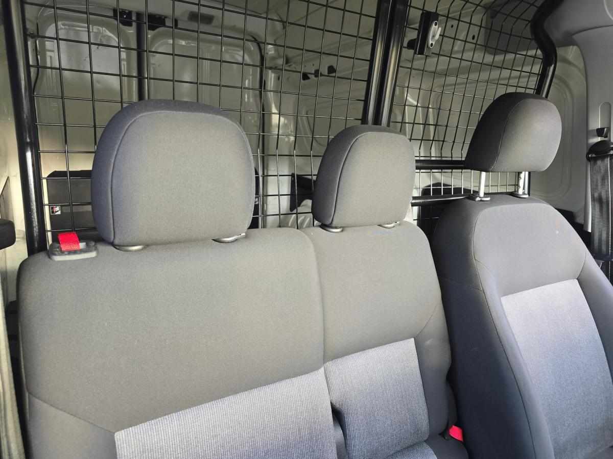 fiat-doblo-1-6-120cv-2021-diesel-1598cc