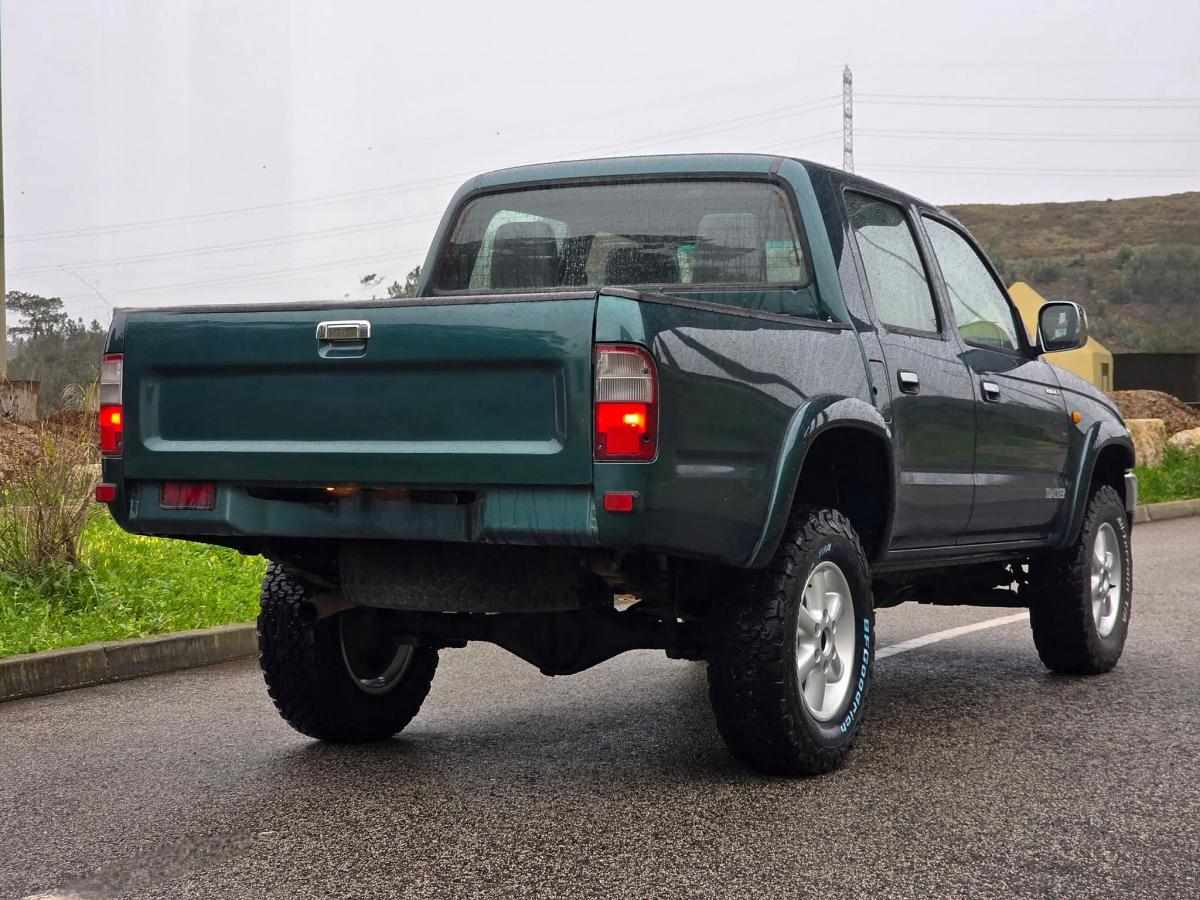 toyota-hilux-3-0-4wd-2001-diesel-2986cc