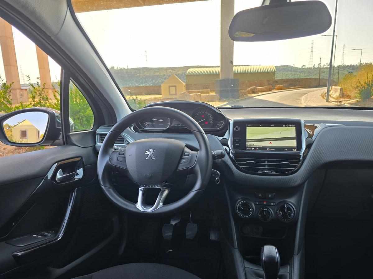 peugeot-208-1-6-bluehdi-2017-diesel-1560cc