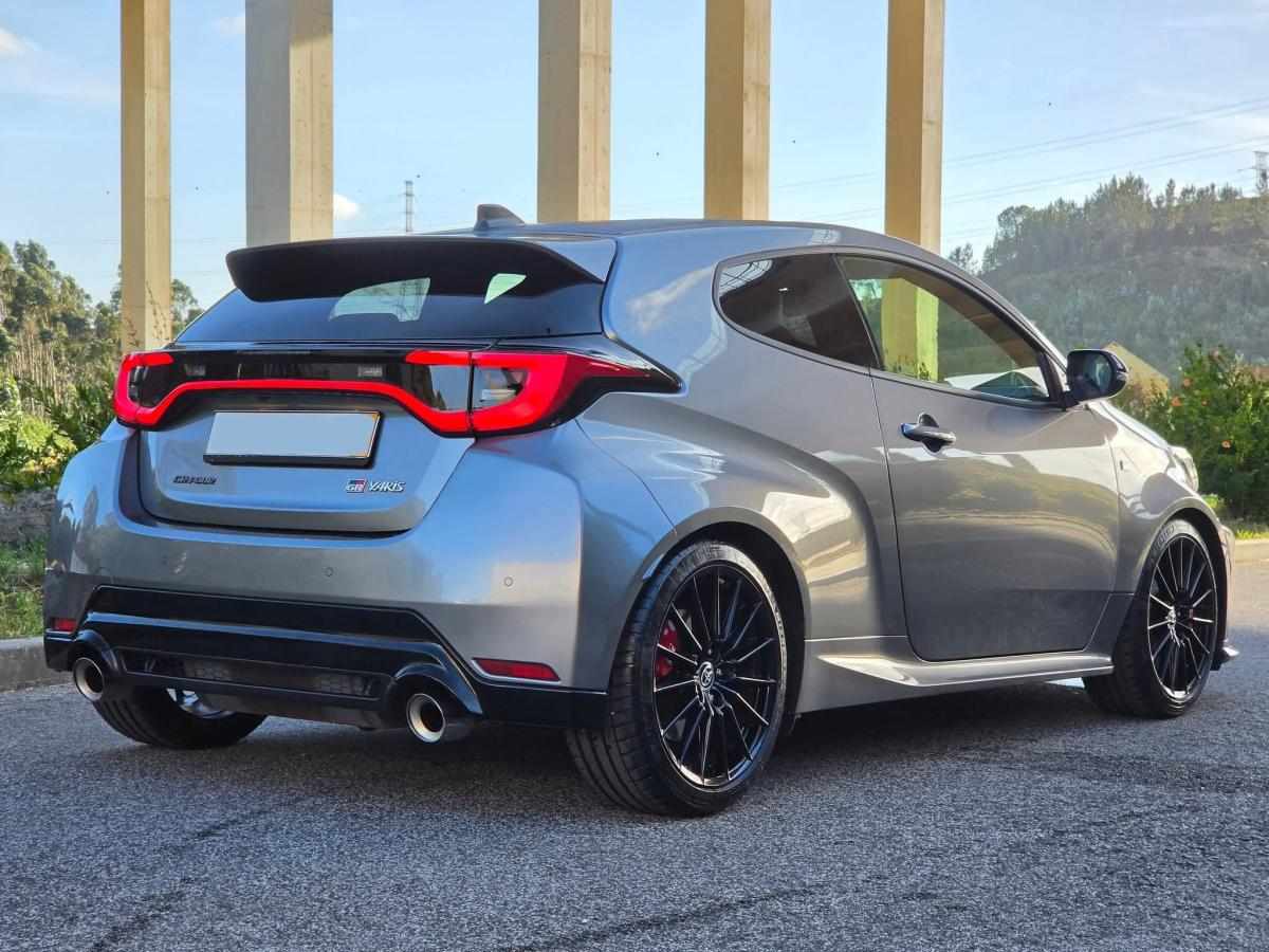 toyota-yaris-grmn-yaris-2024-gasolina-1618cc