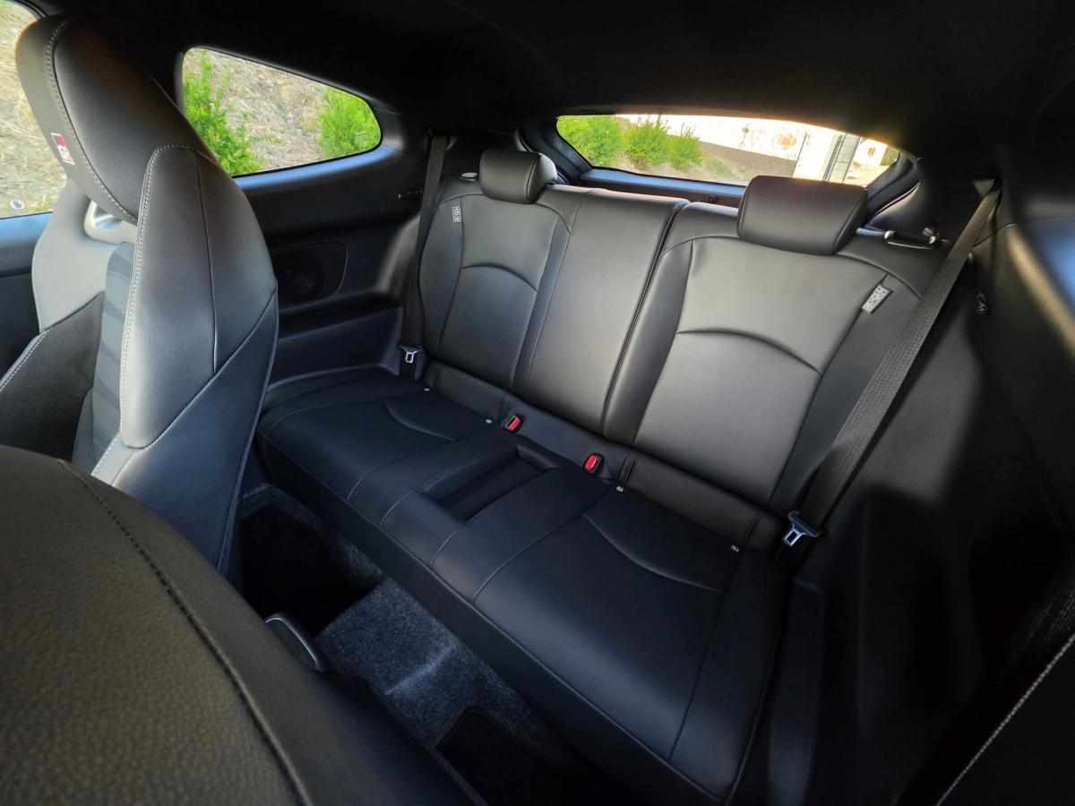 toyota-yaris-grmn-yaris-2024-gasolina-1618cc