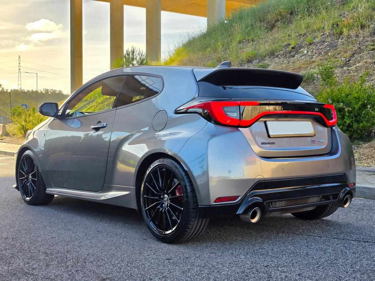 toyota-yaris-grmn-yaris-2024-gasolina-1618cc