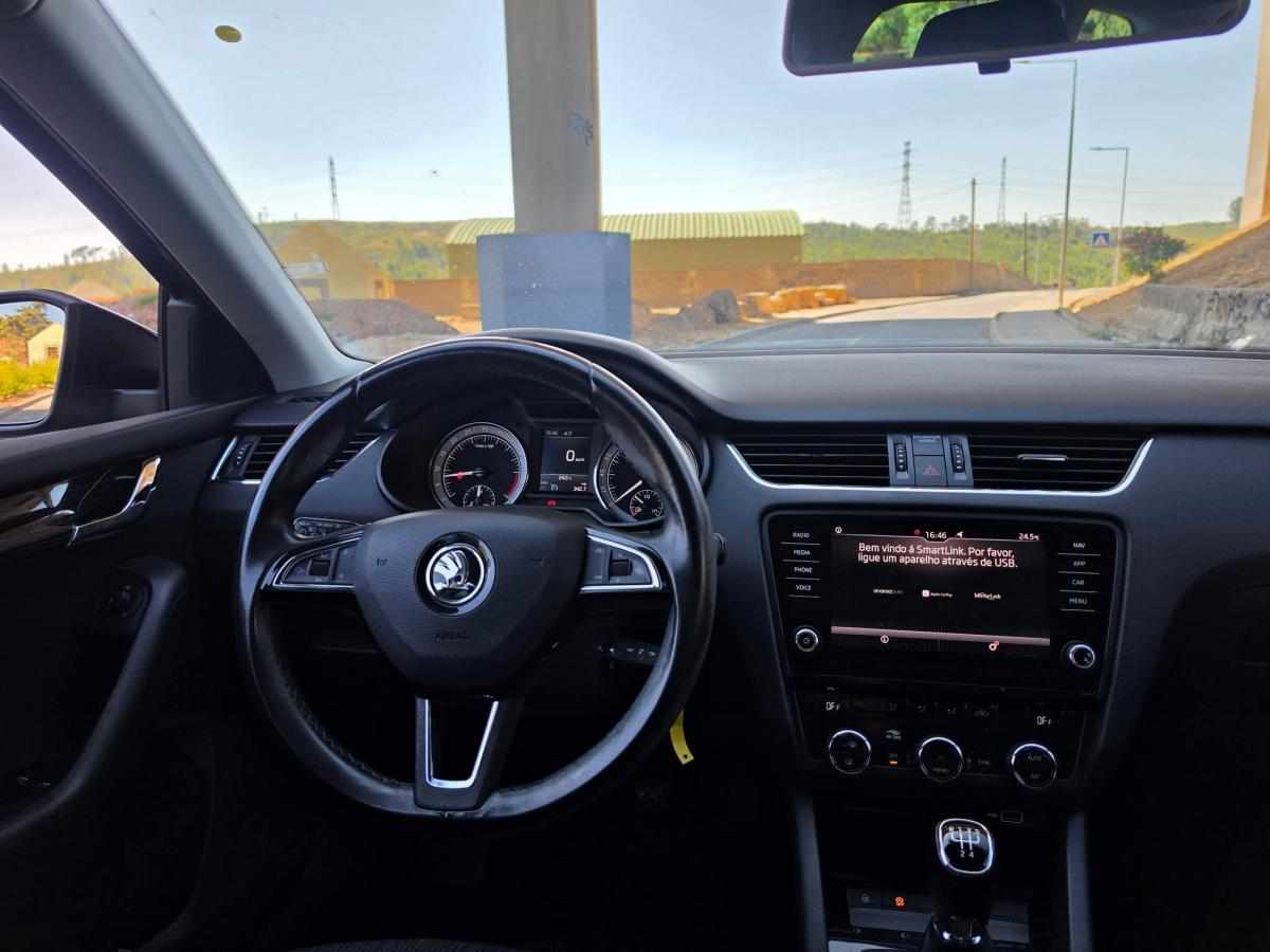 skoda-octavia-1-6-tdi-2020-diesel-1598cc