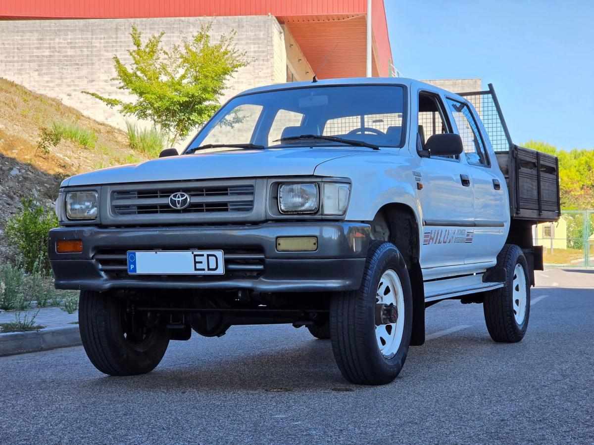 toyota-hilux-2-4-80cv-1994-diesel-2446cc