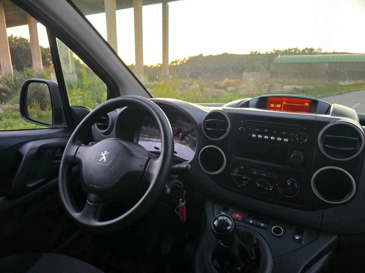 peugeot-partner-1-6-75cv-2018-diesel-1560cc