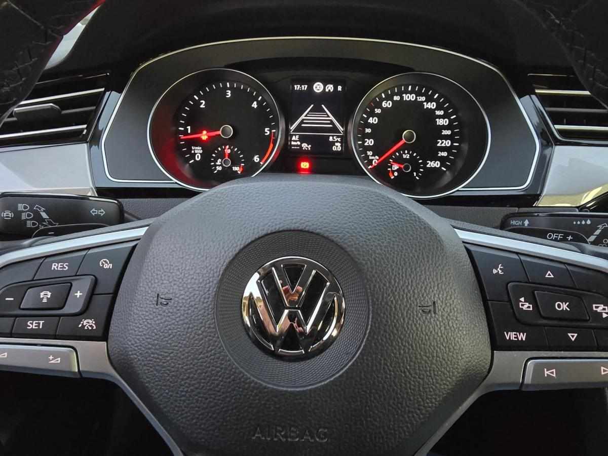 volkswagen-passat-2-0-tdi-bluemotion-2021-diesel-1968cc