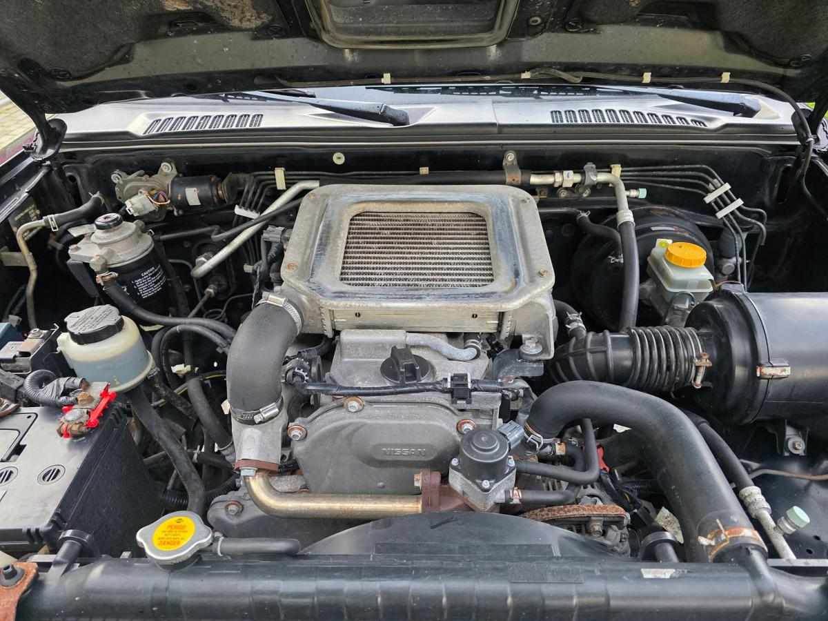 nissan-navara-2-5-awd-2002-diesel-2488cc