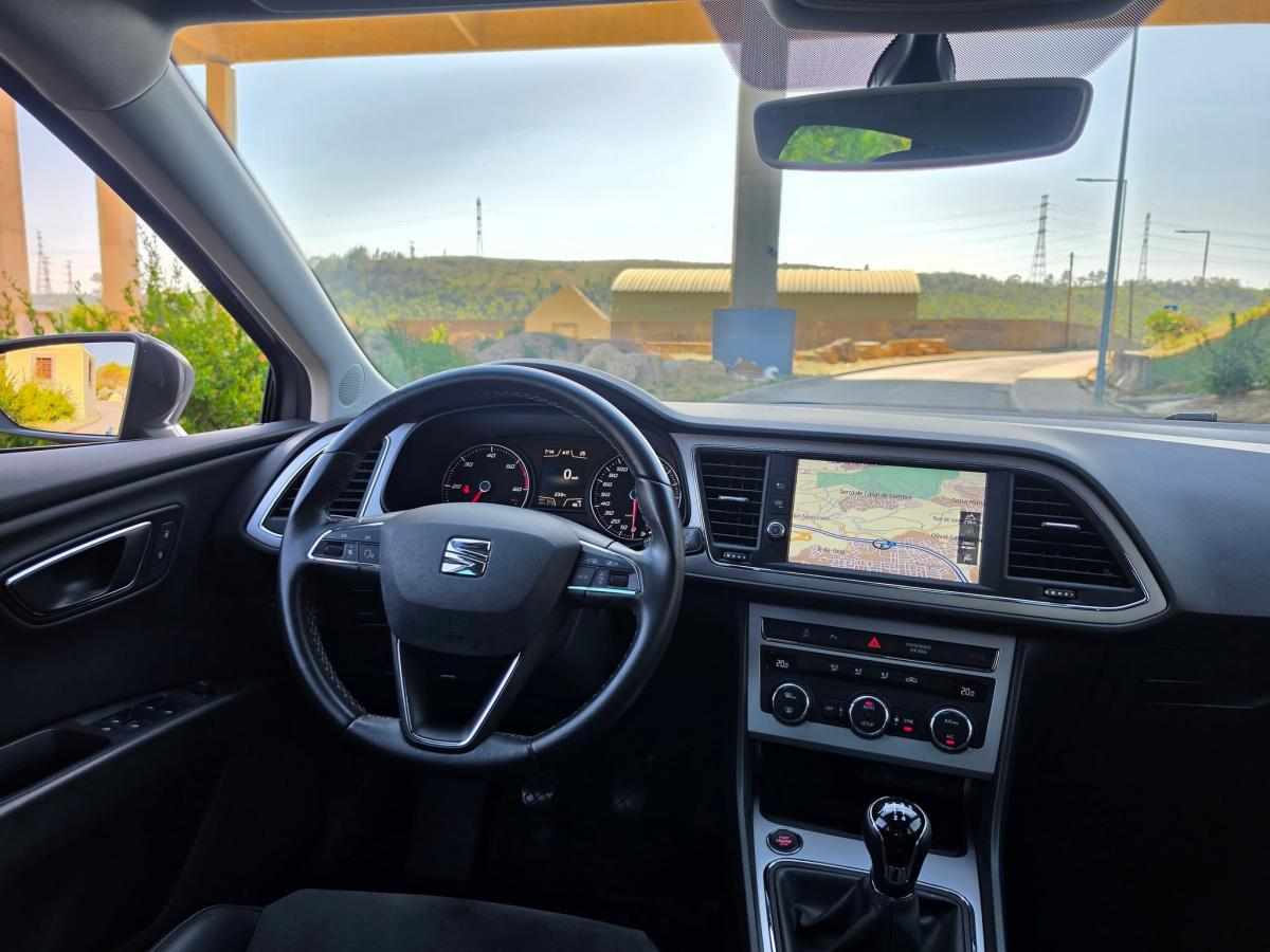 seat-leon-1-6-tdi-2018-diesel-1598cc