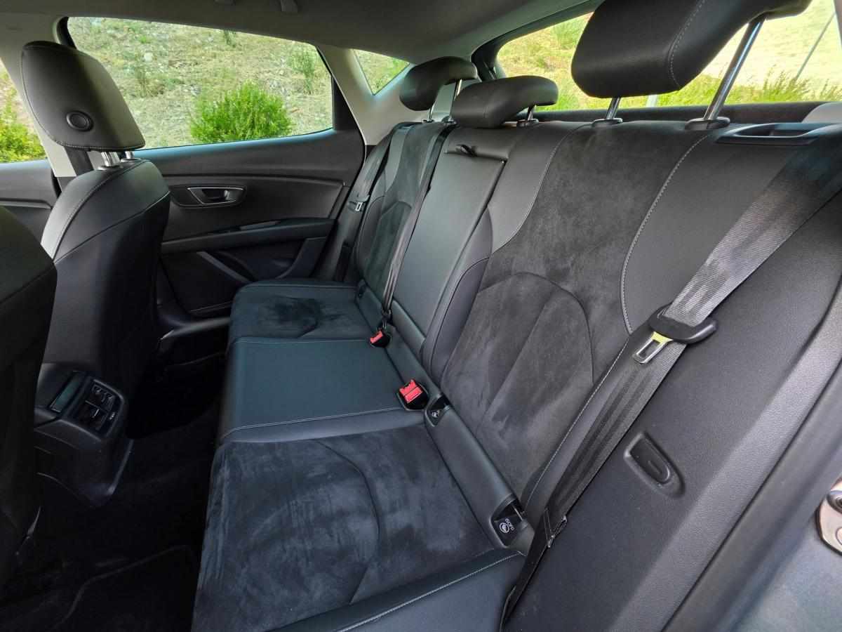 seat-leon-1-6-tdi-2018-diesel-1598cc