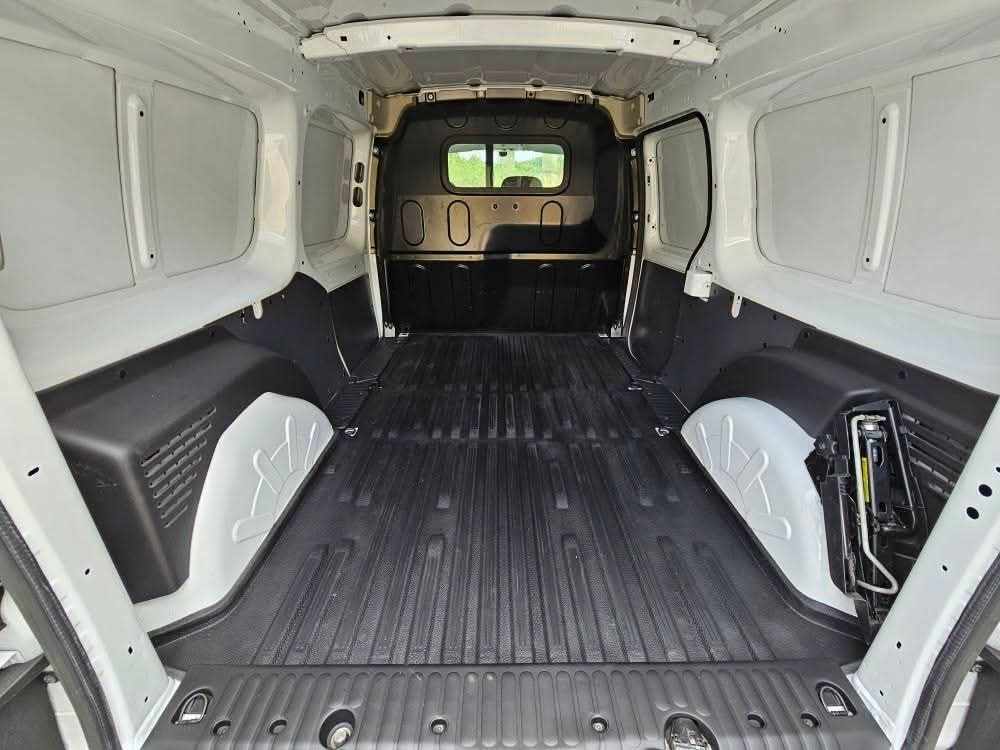 renault-kangoo-1-5-116cv-2021-diesel-1461cc