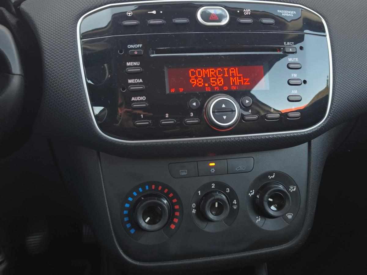 fiat-punto-1-3-jtd-2015-diesel-1248cc