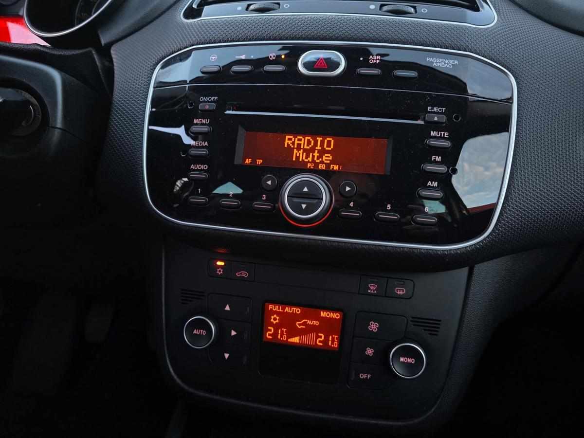 fiat-punto-1-2-ss-2018-gasolina-1242cc