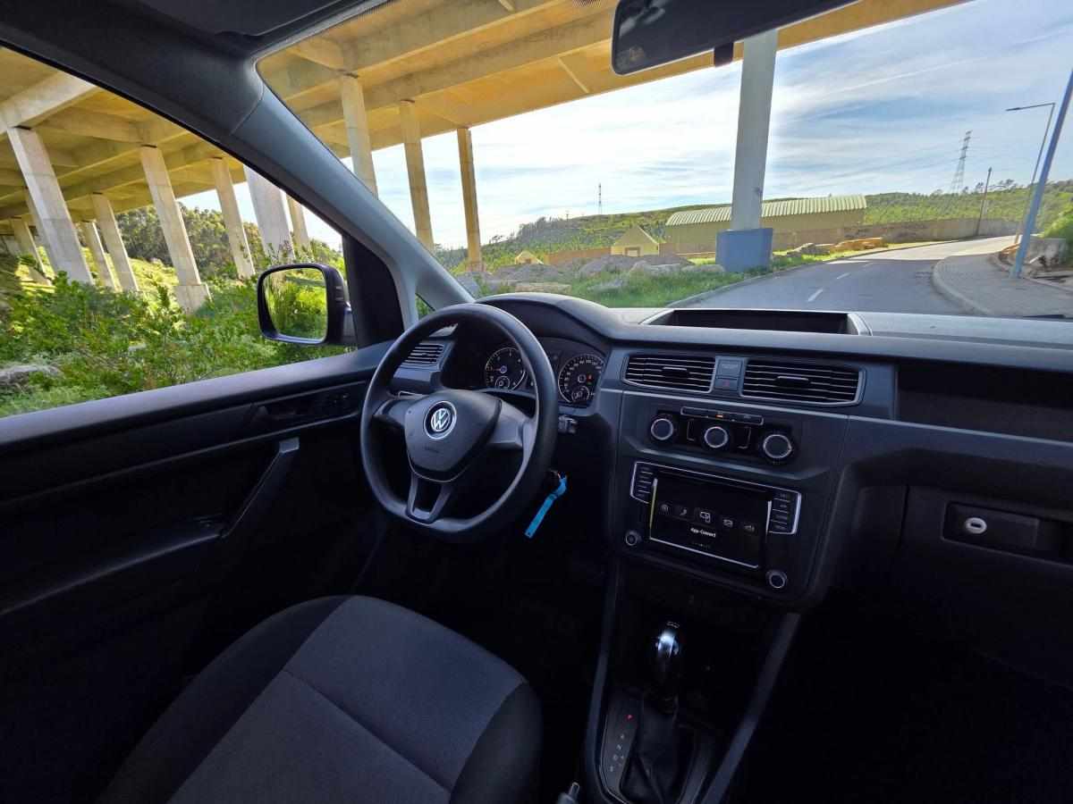 volkswagen-caddy-2-0-tdi-bluemotion-2019-diesel-1968cc
