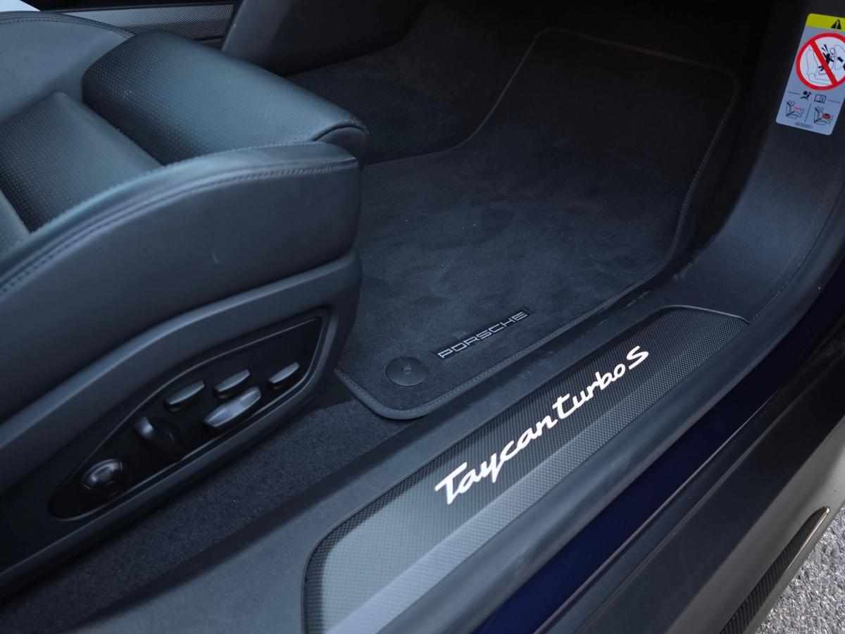 porsche-taycan-turbo-s-2021-eletrico