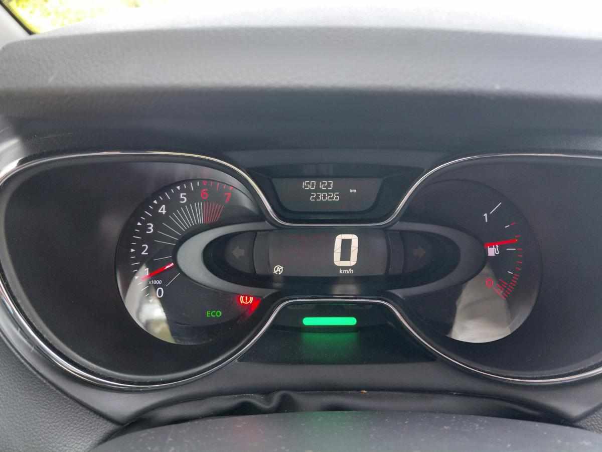 renault-captur-0-9-tce-2016-gasolina-898cc