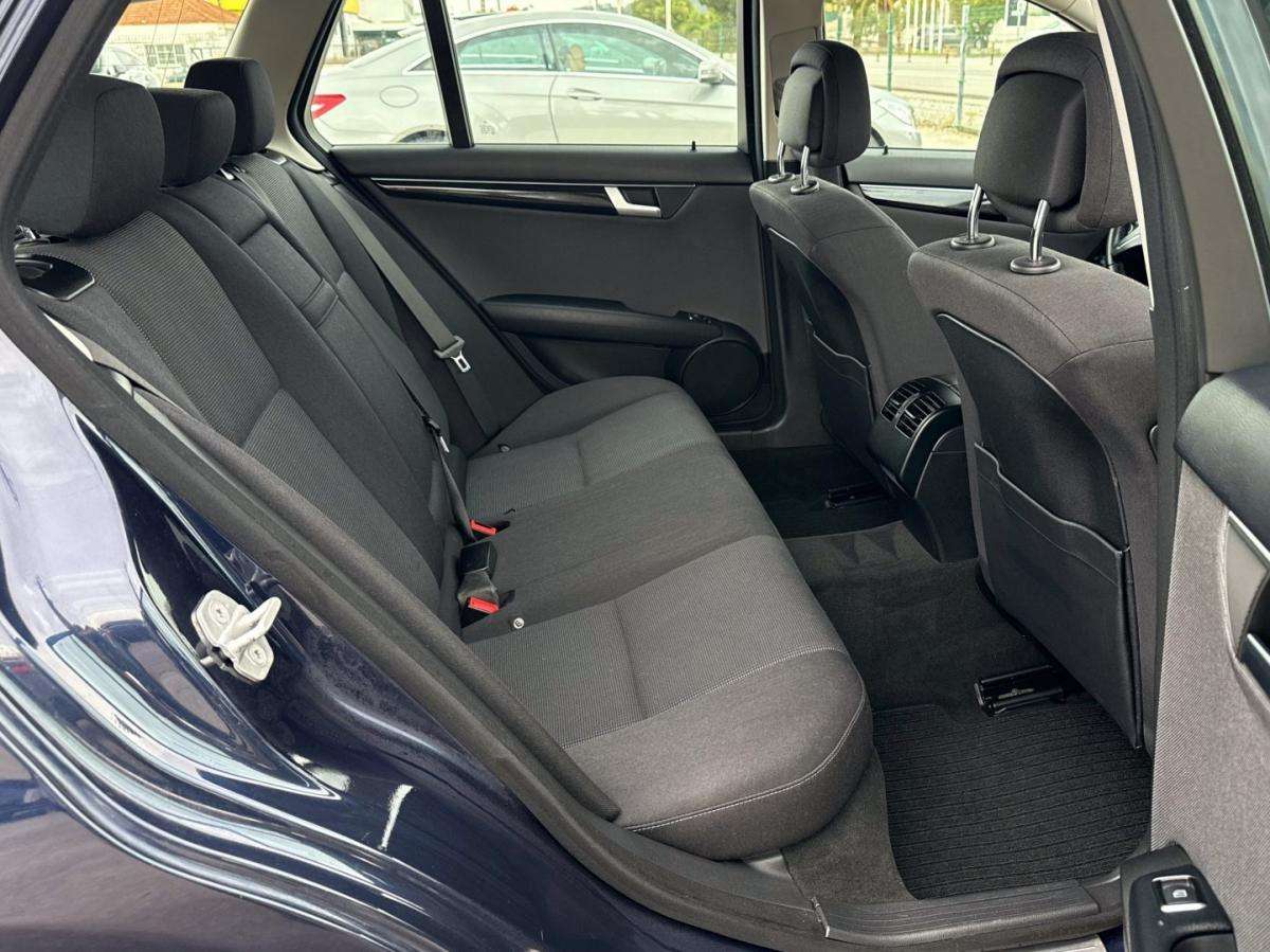 mercedes-benz-classe-c-2011-diesel-2143cc