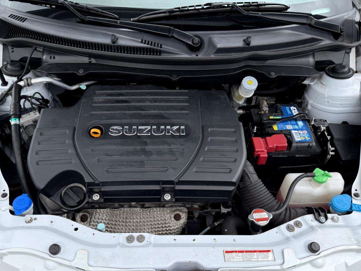 suzuki-swift-2014-gasolina-1586cc