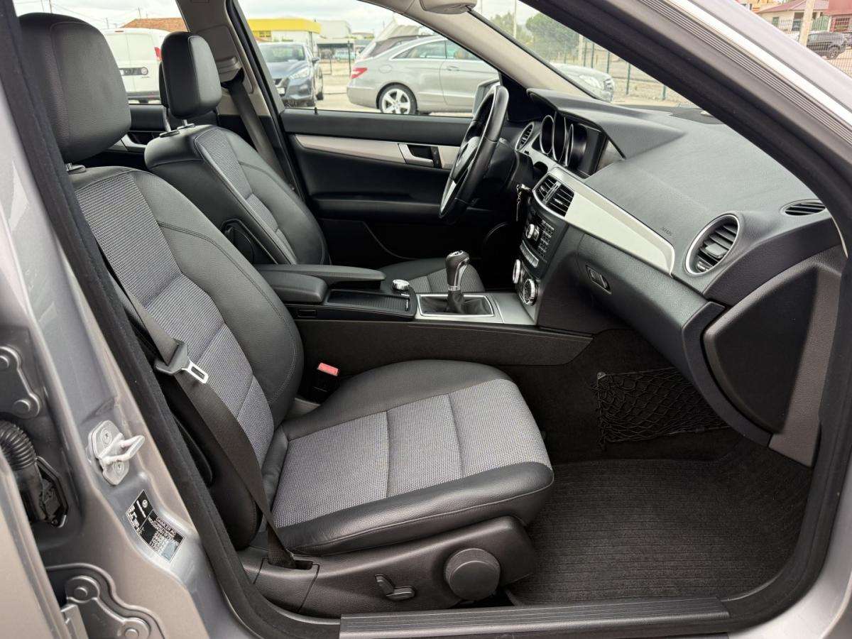 mercedes-benz-classe-c-2011-diesel-2148cc