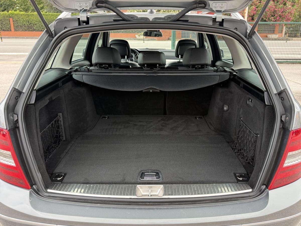 mercedes-benz-classe-c-2011-diesel-2148cc