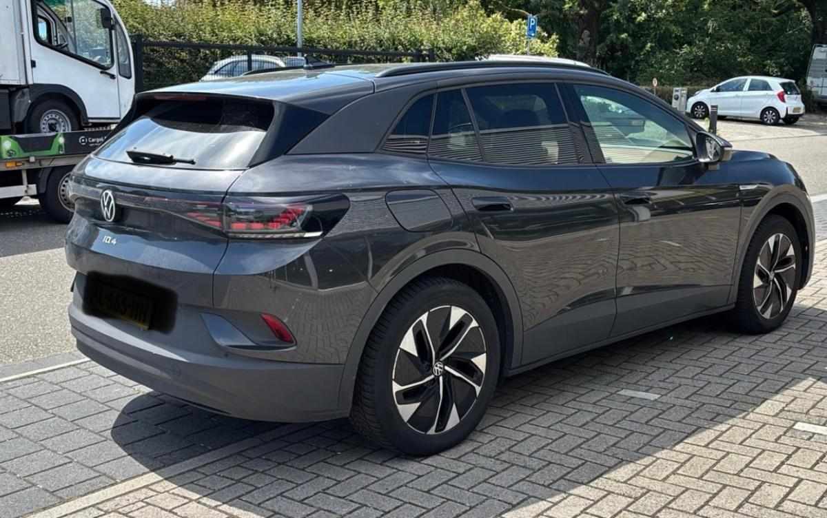 volkswagen-id-4-pro-performance-77-kwh-2021-eletrico
