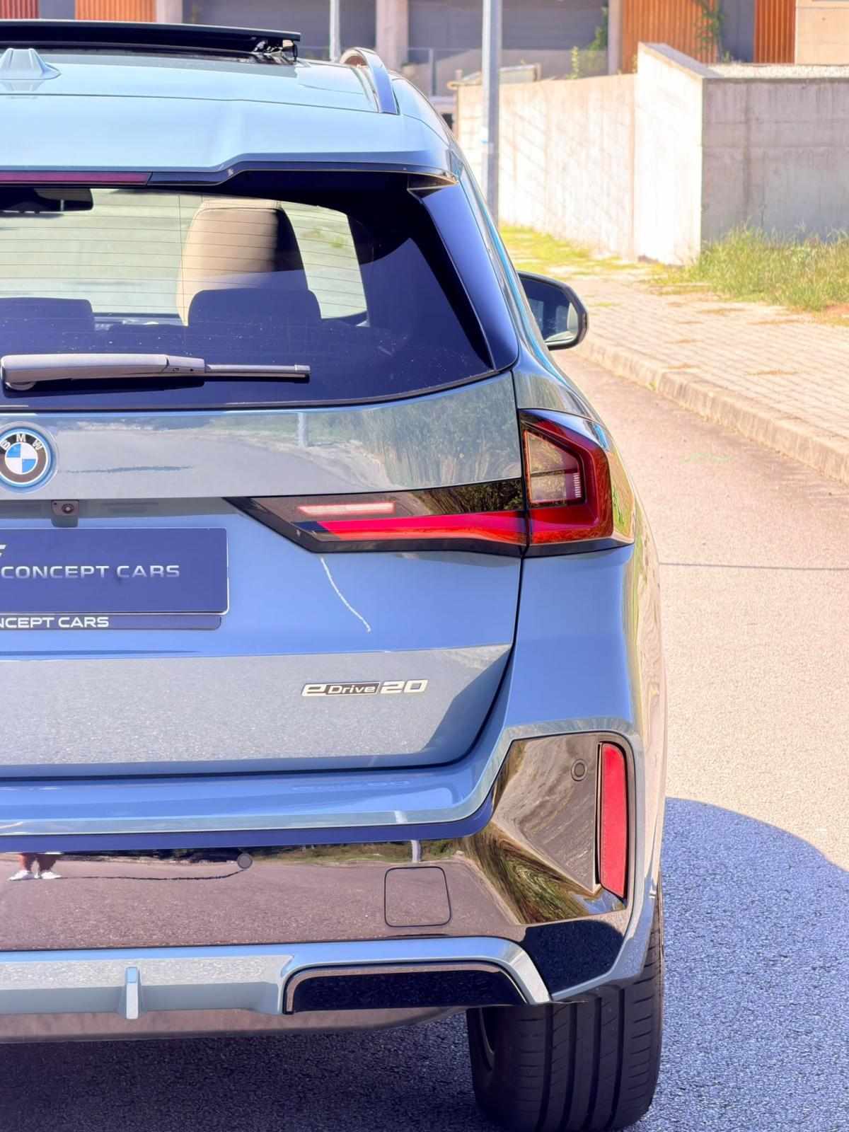 bmw-x1-ix1-edrive20-2025-eletrico