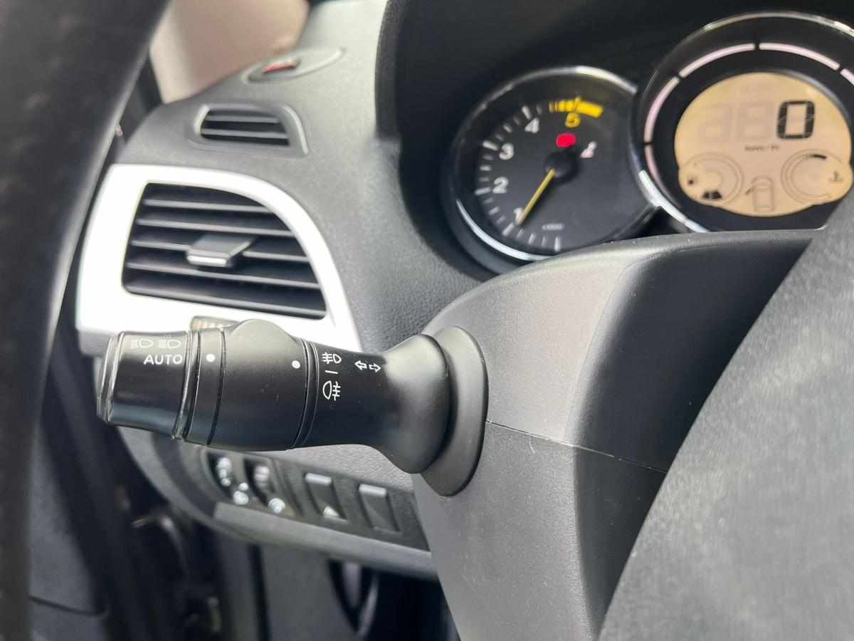 renault-megane-1-5-dci-2011-diesel-1461cc