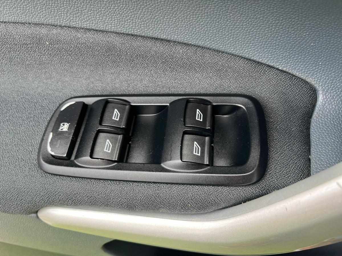ford-fiesta-1-4-70cv-2010-diesel-1399cc