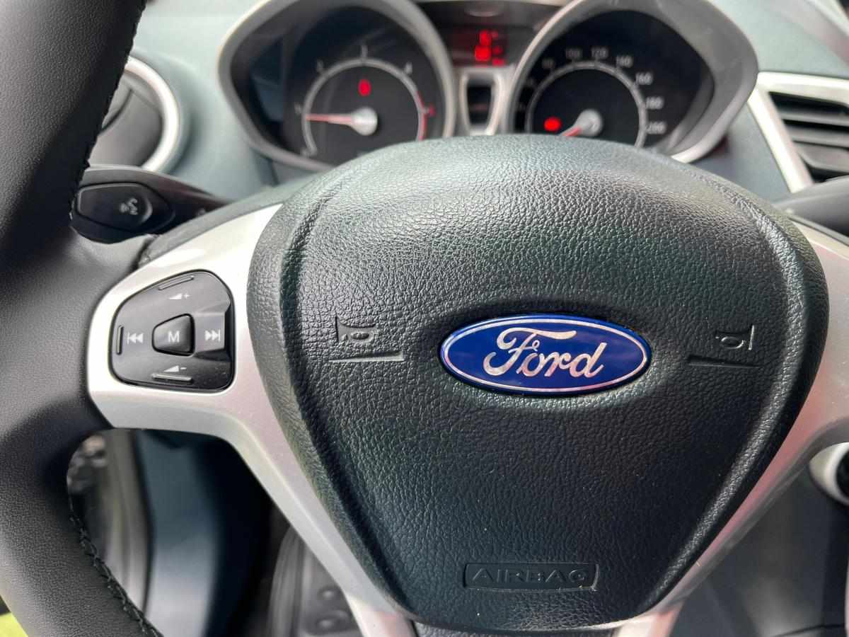ford-fiesta-1-4-70cv-2010-diesel-1399cc
