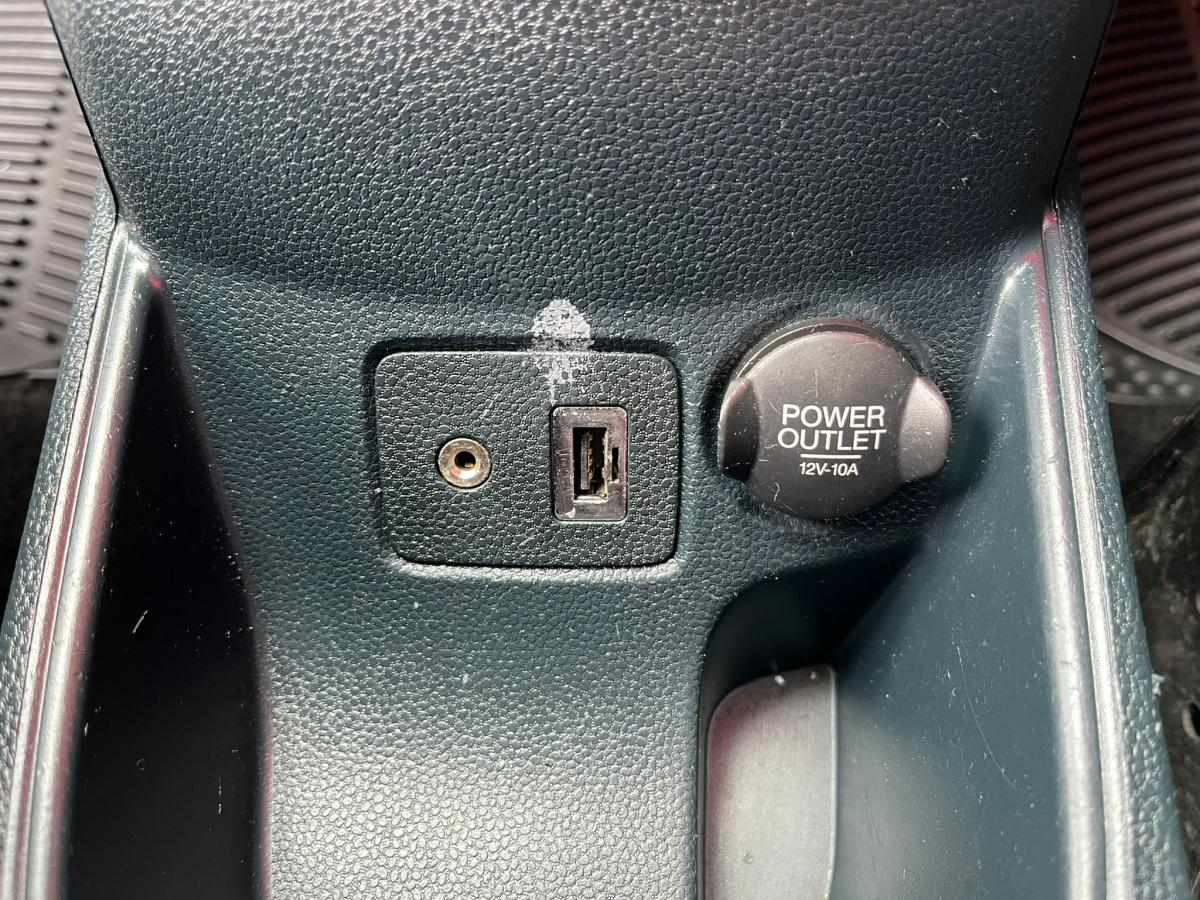 ford-fiesta-1-4-70cv-2010-diesel-1399cc