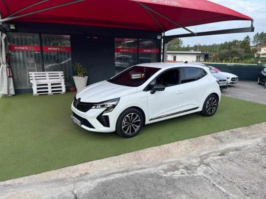 renault-clio-1-6-e-tech-hybrid-2024-gasolina-1598cc