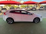 volvo-v40-1-6-d2-2013-diesel-1560cc