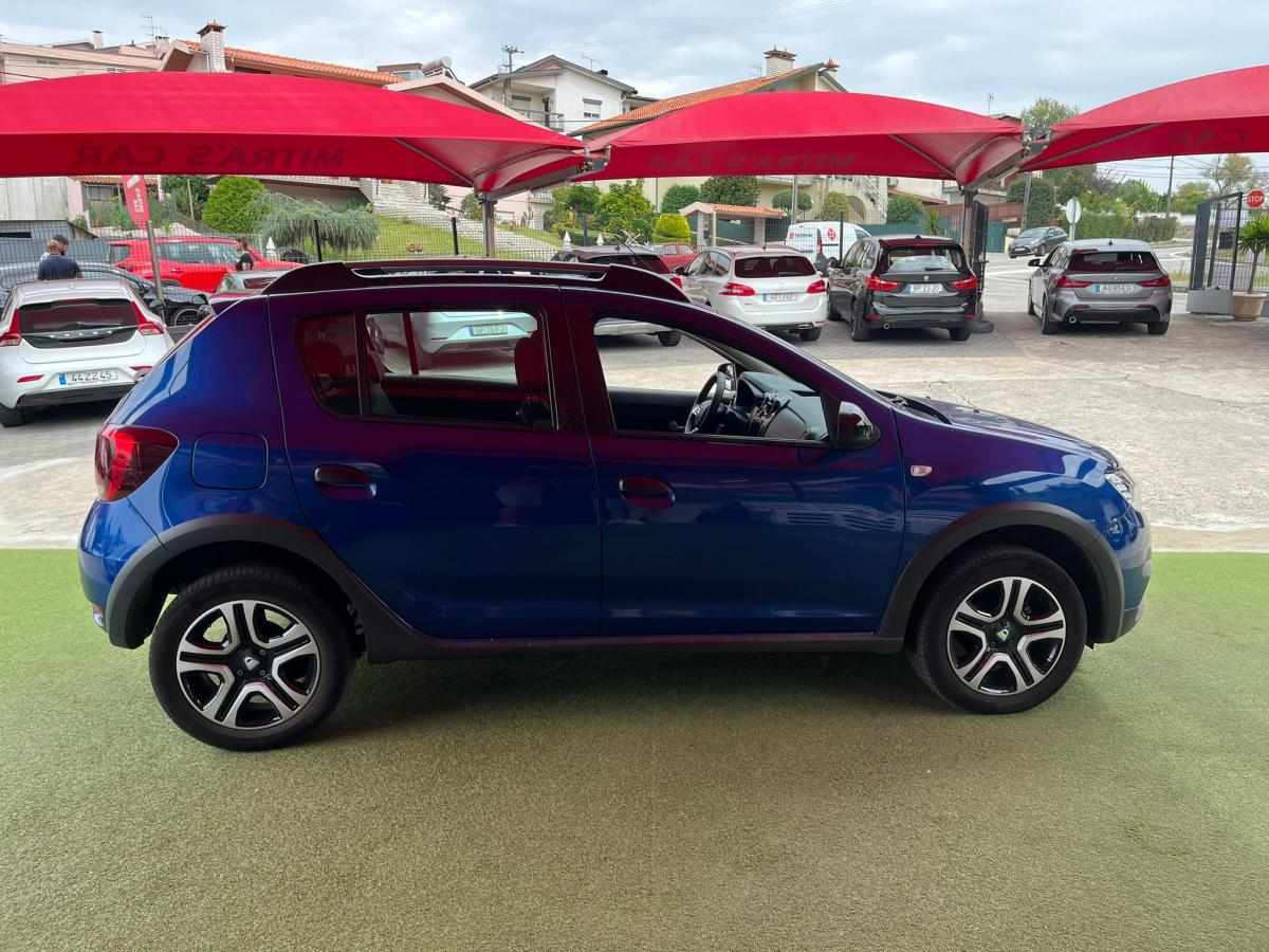 dacia-sandero-1-0-tce-2021-gasolina-999cc