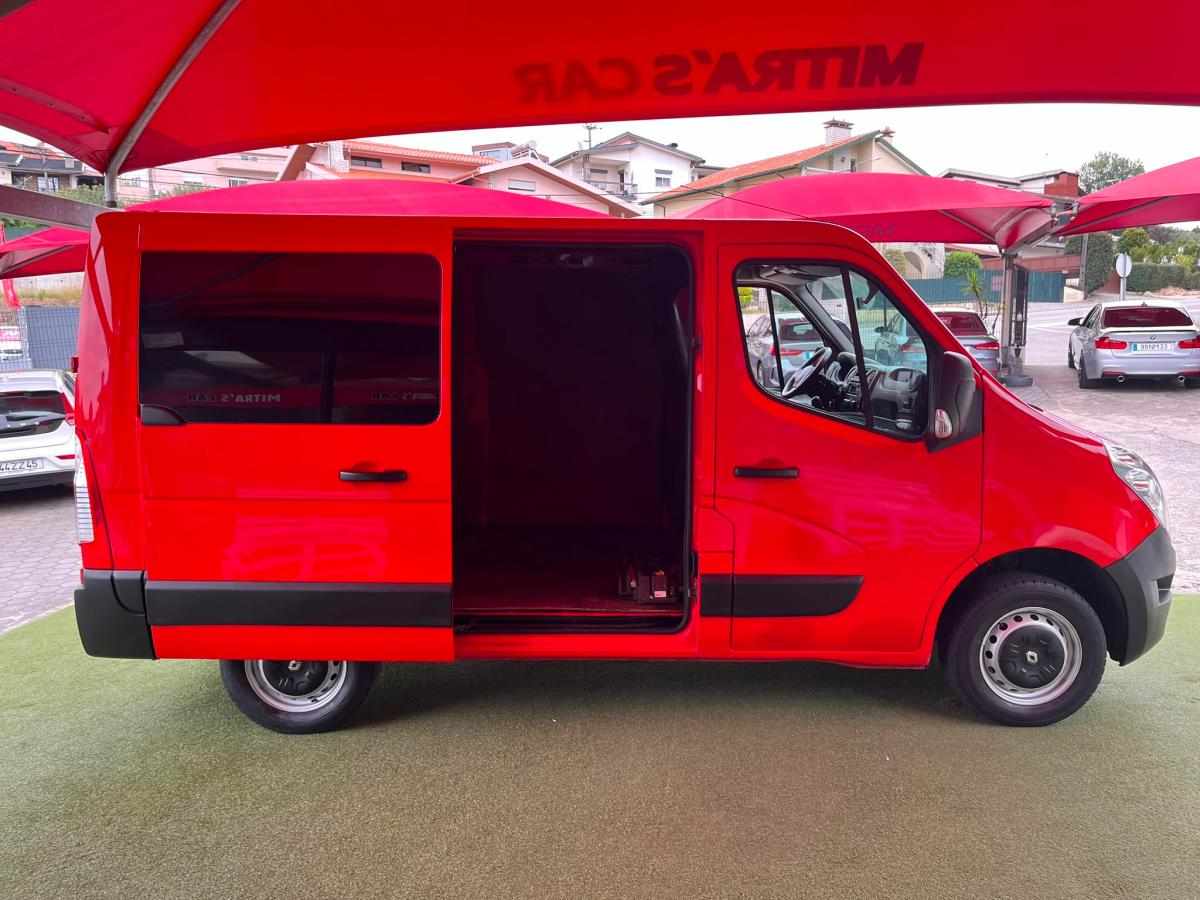 renault-master-2-3-110cv-2016-diesel-2299cc