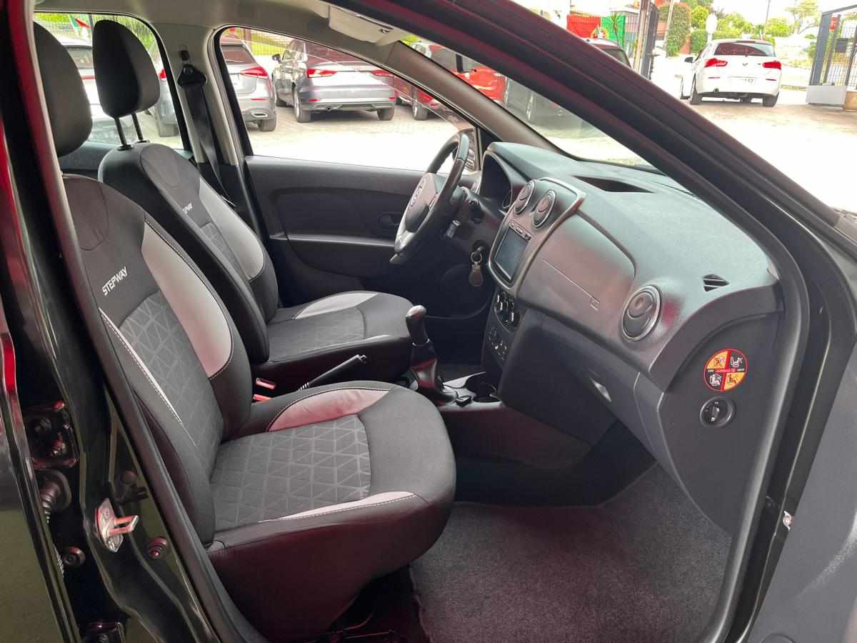 dacia-sandero-0-9-tce-2015-gasolina-898cc