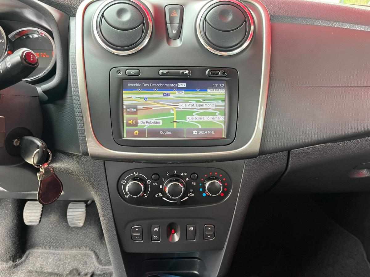 dacia-sandero-0-9-tce-2015-gasolina-898cc