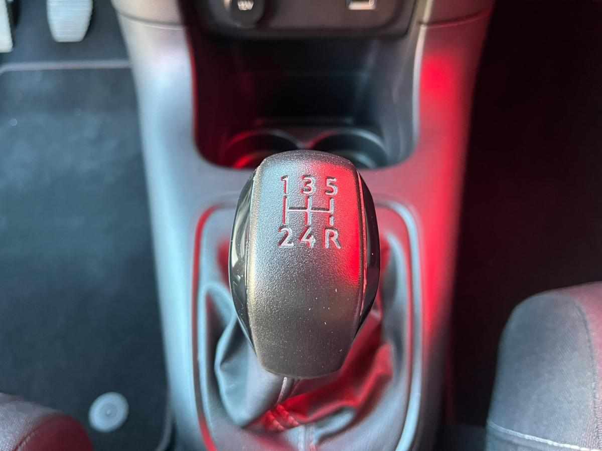 citroen-c3-1-2-83cv-2022-gasolina-1199cc
