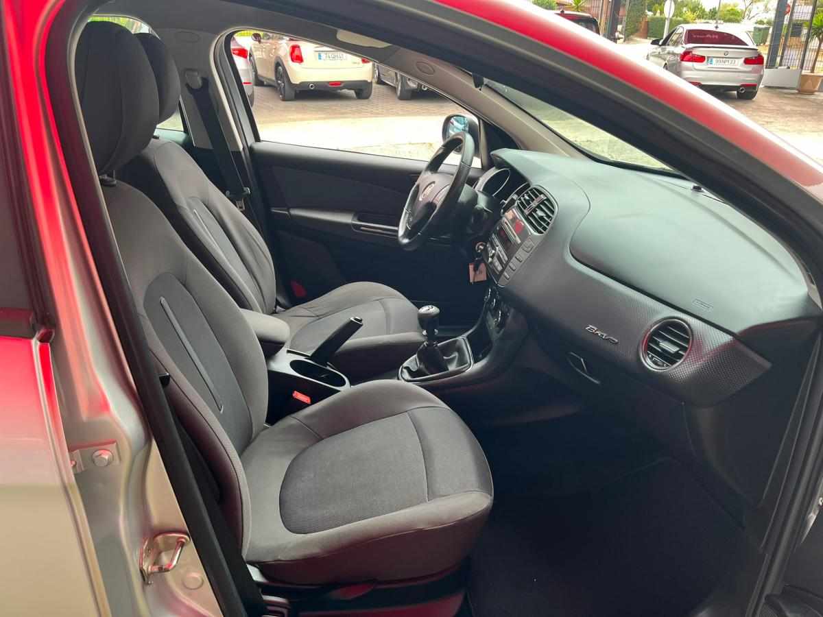 fiat-bravo-1-6-multijet-2009-diesel-1598cc